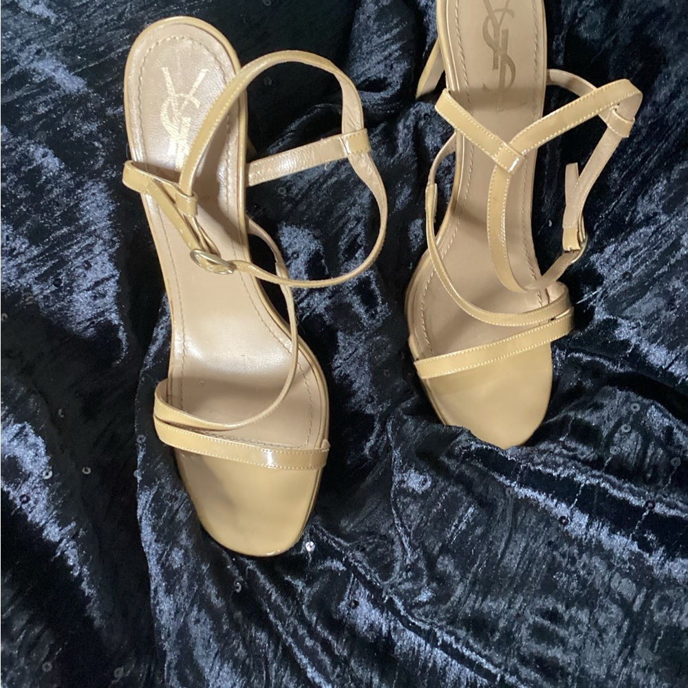 Yves Saint Laurent Women's Tan Strappy Sandals